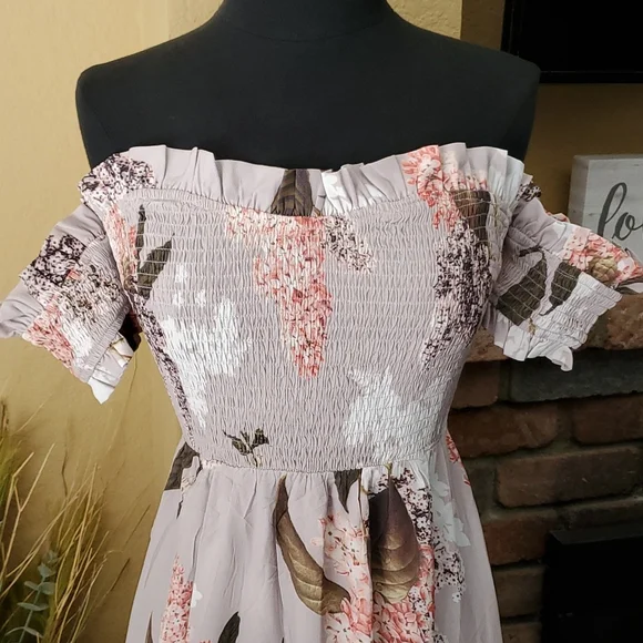 🛑SOLD🛑 🆕️ Lime Lush Taupe Floral Off Shoulder High Low Maxi Dress SIZE: M - Picture 3 of 13